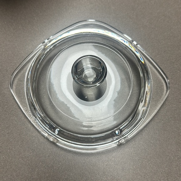 Pyrex Blue Coneflower sauce maker dish with lid and handle 1 quart - Picture 10 of 15